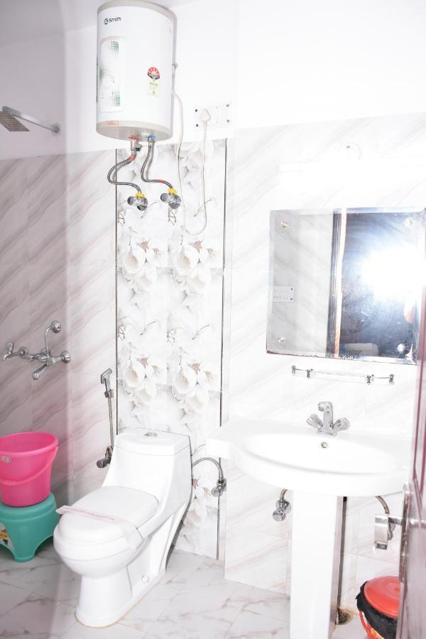 Hotel The Abodes House Greater Noida Exterior foto